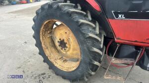 CASE INTERNATIONAL 4wd tractor c/w Bomford B3512 loader (H581 ETL) - 12