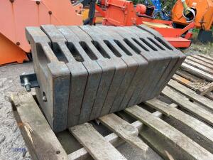 Set of 12 x 47kg KUBOTA front weights - 6