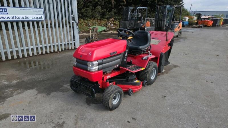 Westwood S1300 ride on mower