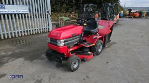 WESTWOOD S1300 hydrostatic drive ride on mower c/w collector