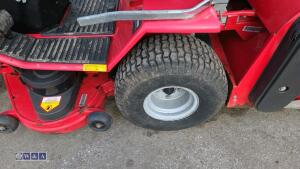 WESTWOOD S1300 hydrostatic drive ride on mower c/w collector - 10