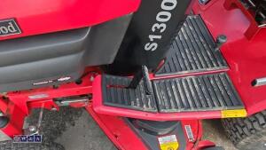 WESTWOOD S1300 hydrostatic drive ride on mower c/w collector - 20