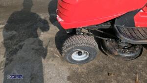 Mountfield 1430 ride on mower - 9