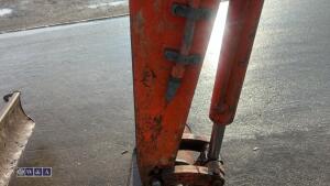 KUBOTA KX71 rubber tracked excavator with bucket, blade & piped (inoperable) - 12