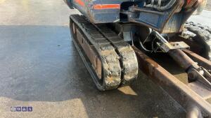 KUBOTA KX71 rubber tracked excavator with bucket, blade & piped (inoperable) - 13