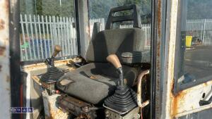 KUBOTA KX71 rubber tracked excavator with bucket, blade & piped (inoperable) - 20