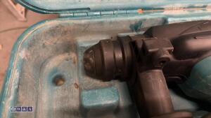 MAKITA HR3210C 110v breaker c/w case - 2
