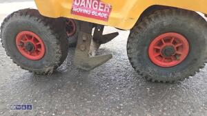 Petrol turf cutter - 13