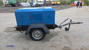 2009 DOOSAN 7/20 75cfm fast tow compressor (s/n 122503) - 6
