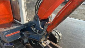 KUBOTA KX71 rubber tracked excavator with bucket, blade & piped (inoperable) - 22