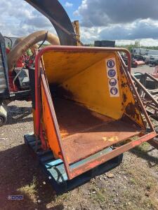 SCHLIESING 200ZX pto driven wood chipper - 11
