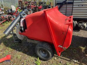 Towable paddock cleaner - 3
