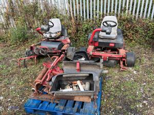 2 x TORO triple cylinder mower spares - 2