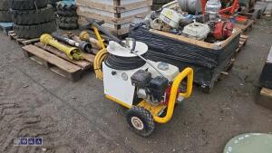 BRENDON petrol jet wash c/w hose, lance & suction hose - 2
