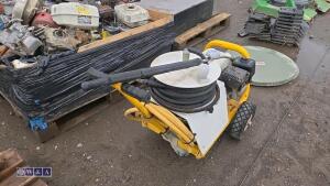 BRENDON petrol jet wash c/w hose, lance & suction hose - 3