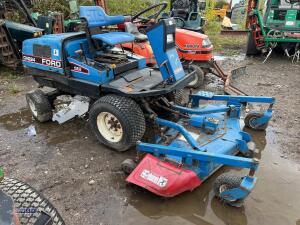 FORD CM224 4wd out-front mower - 3
