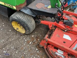 JOHN DEERE F1145 4wd out-front mower - 8