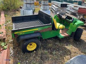 JOHN DEERE E-GATOR 2wd electric utility vehicle - 3