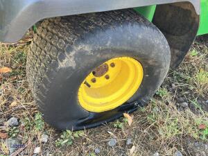 JOHN DEERE E-GATOR 2wd electric utility vehicle - 9