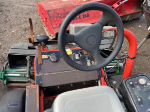 JACOBSEN Kubota diesel greens mower - 15