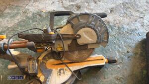 REDEYE 240v sliding mitre saw - 2