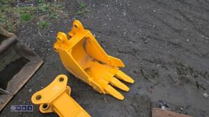 14'' digging bucket (40mm pins) (unused) - 2