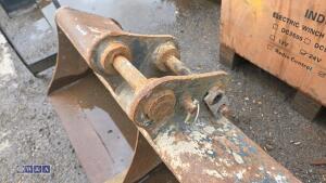 48'' ditching bucket to suit Kubota KX61-3 (30mm pins) - 3