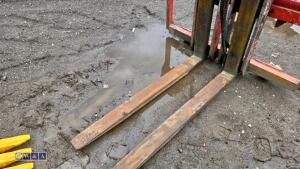 Pallet forks & hydraulic fork positioners - 5
