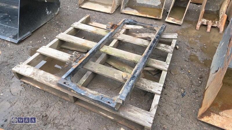 Forklift back plate