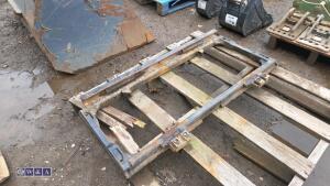 Forklift back plate - 3