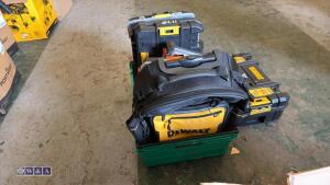 Box of tool bags, DEWALT box & organisers - 3