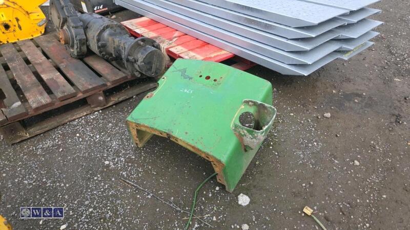 JOHN DEERE front