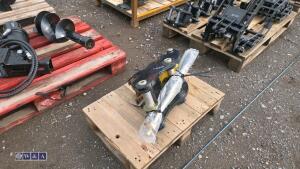 Manual quick hitch to suit Yanmar 3t excavator (38mm pins) (unused)