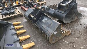60'' riddle bucket to suit 7-9t excavator (45mm pins) - 3