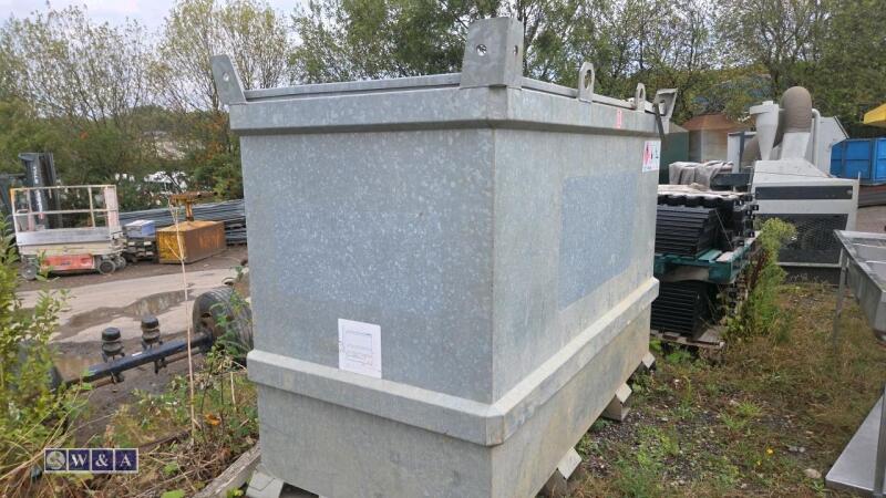 TOLSMA 2500ltr galvanised steel bunded fuel tank c/w 12v auto stop pump
