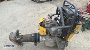BOMAG petrol trench rammer - 5