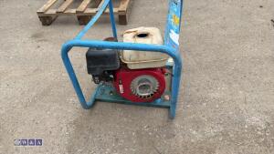 PRAMAC E3250 petrol generator - 2