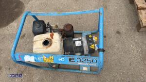 PRAMAC E3250 petrol generator - 5