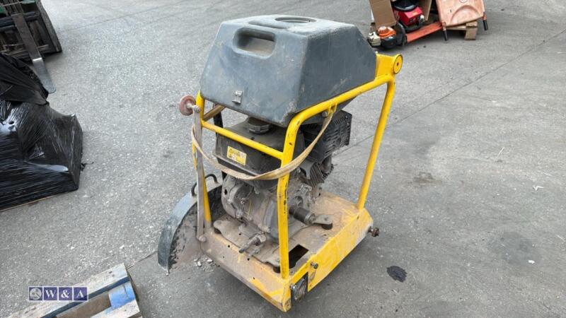 WACKER NEUSON petrol road saw c/w dust suppression bottle (3455696)