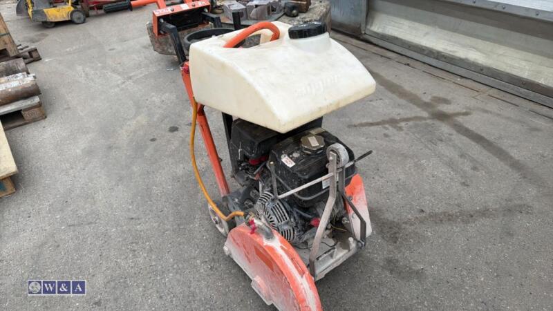 CLIPPER CS451 petrol road saw c/w dust suppression bottle (3463496)