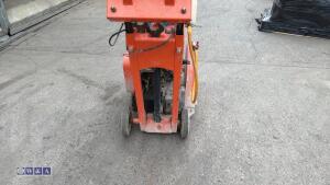 CLIPPER CS451 petrol road saw c/w dust suppression bottle (3463496) - 4
