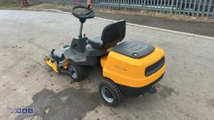 2016 STIGA PARK 120 petrol out front mower c/w Combi 85 quick flip deck (s/n 160429075Z) - 3