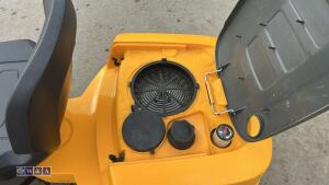 2016 STIGA PARK 120 petrol out front mower c/w Combi 85 quick flip deck (s/n 160429075Z) - 14