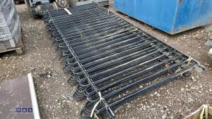 Bow top iron railings - 3