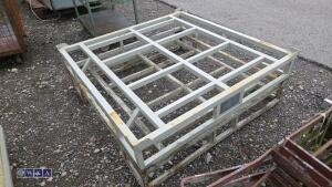 2 x metal tank stands - 2