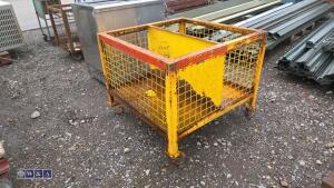 Wheeled cage - 3
