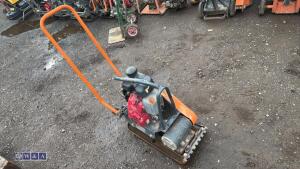 BELLE LC3251 petrol compaction plate
