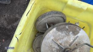 Box of drain bungs - 2