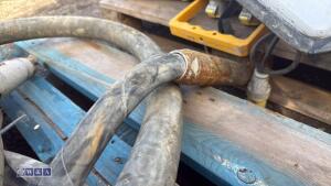 4 x concrete poker flexes - 4