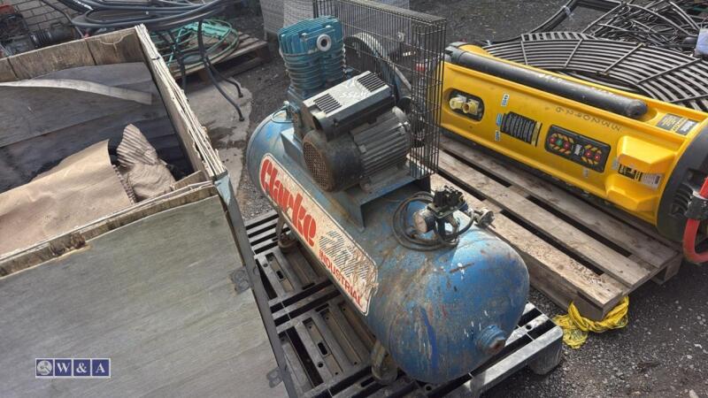 CLARKE 240v air compressor